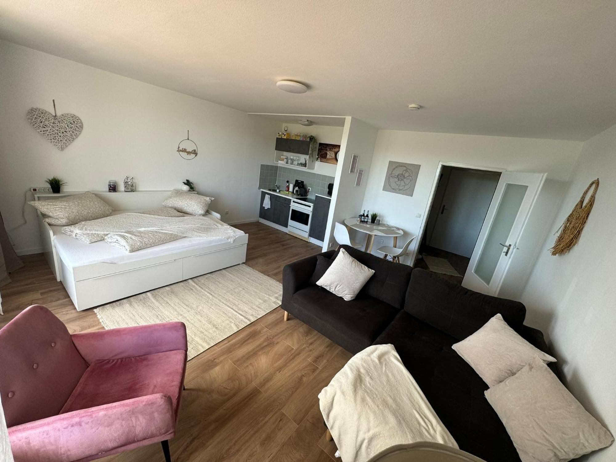 1 Zimmer Wohnung Mit Balkon Und Kueche Bayreuth Exterior photo